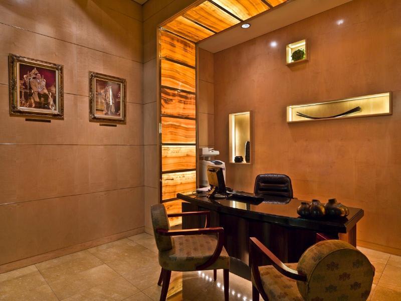 Amora Hotel Jamison Sydney Zewnętrze zdjęcie A private office at the Taj Mahal Palace, Mumbai, India